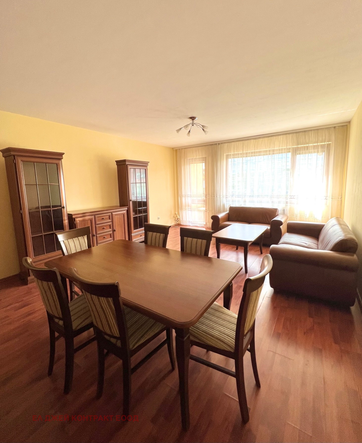 Продава 3-СТАЕН, гр. София, Медицинска академия, снимка 2 - Апартаменти - 53698722