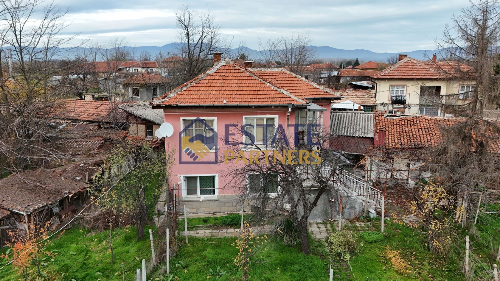 Продава КЪЩА, с. Ново Железаре, област Пловдив, снимка 3 - Къщи - 54529699