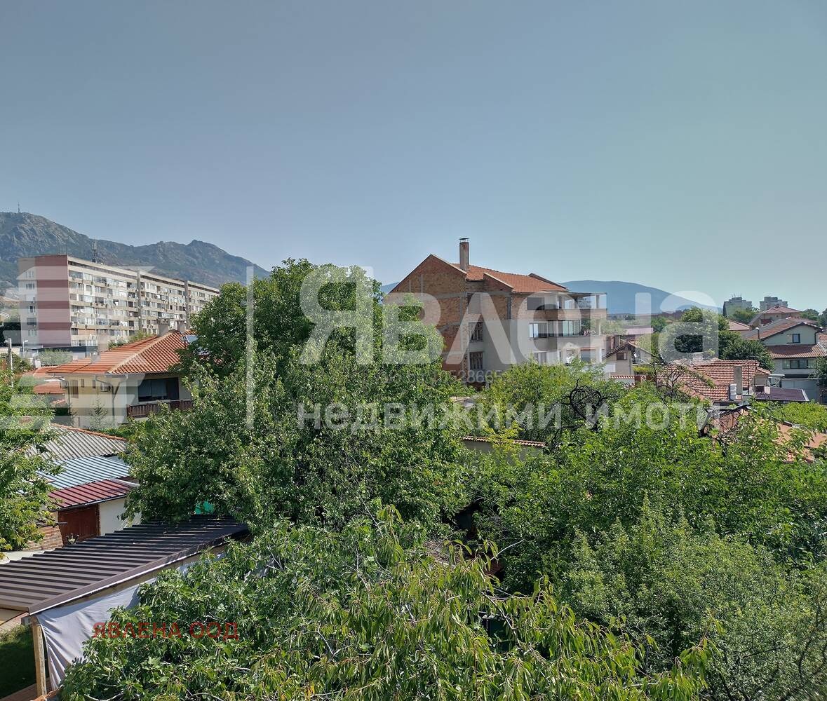 Продава КЪЩА, гр. Сливен, Ново село, снимка 15 - Къщи - 56019134