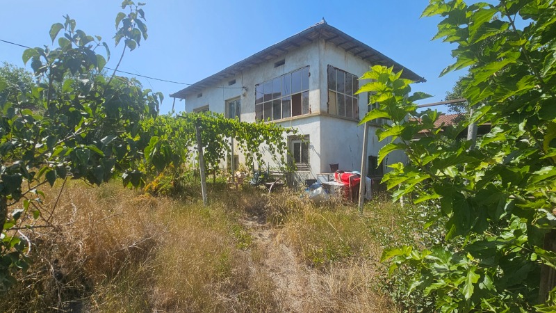 Продава КЪЩА в област Ловеч, с. Добревци - 140 кв.м / 50 000 € » 97 791.50 лв., НОВА СОФИЯ