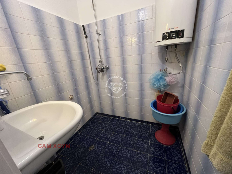 In vendita  2 camere da letto Varna , Chataldga , 92 mq | 64044091 - Immagine [10]