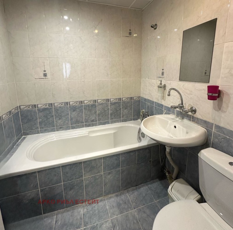 Продаја  2 спаваће собе Софија , Лјулин 10 , 64 м2 | 97520393 - слика [9]