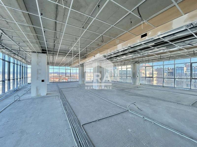 Na prodej  Kancelář Sofia , Ljulin 8 , 342 m2 | 35056014