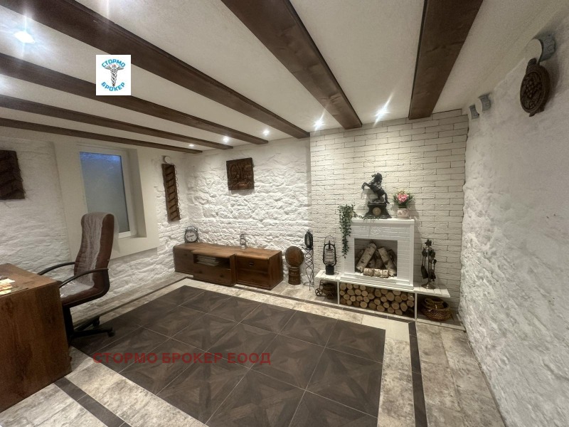 Продава  Офис град София , Център , 220 кв.м | 75807910 - изображение [12]