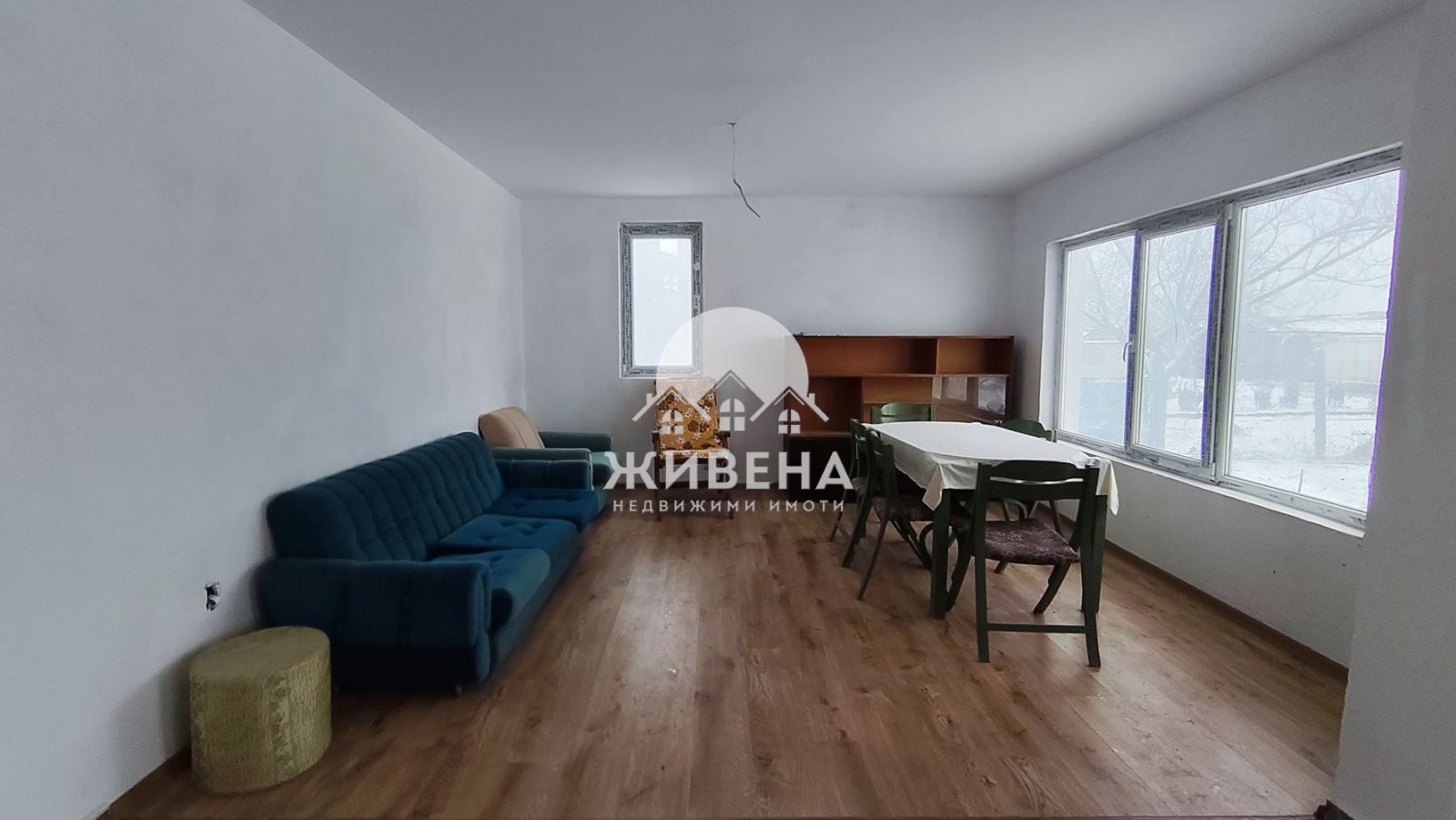 Продава КЪЩА, с. Божурец, област Добрич, снимка 5 - Къщи - 52469402