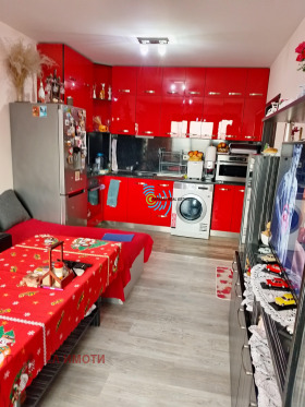 2 bedroom Yuzhen, Plovdiv 1