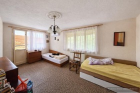 ������ ������� ����