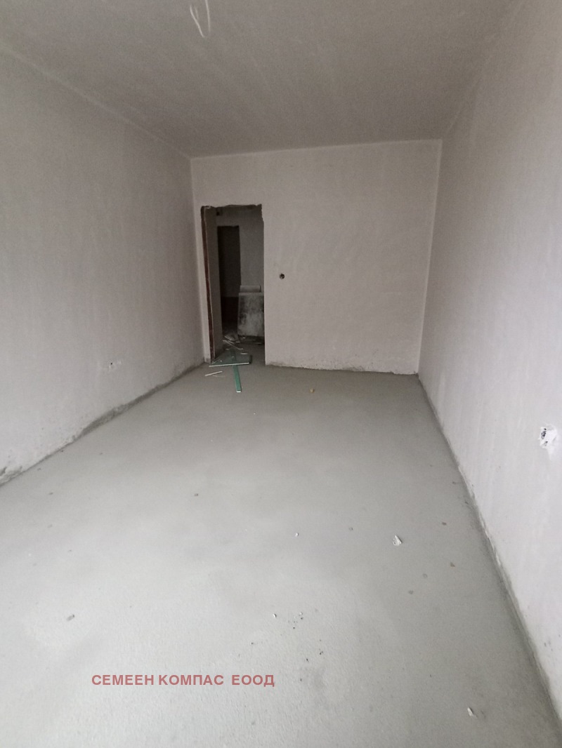 Продава 2-СТАЕН, гр. Пловдив, Южен, снимка 3 - Апартаменти - 52125616