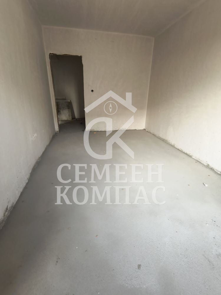 Продава 2-СТАЕН, гр. Пловдив, Южен, снимка 2 - Апартаменти - 52125616