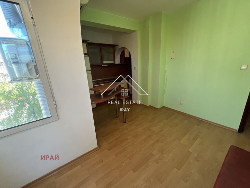 Продава 3-СТАЕН, гр. Стара Загора, Център, снимка 11 - Aпартаменти - 48301645