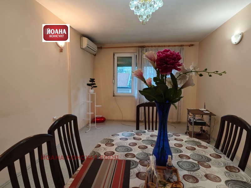 For Sale  2 bedroom Pleven , 9-ti kvartal , 79 sq.m | 43775018 - image [2]