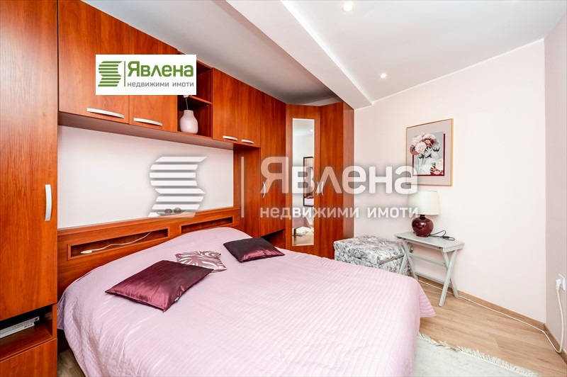 Na prodej  2 ložnice Sofia , Reduta , 85 m2 | 94156701 - obraz [5]