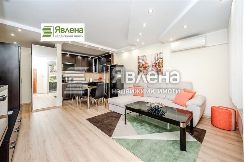 Na prodej  2 ložnice Sofia , Reduta , 85 m2 | 94156701