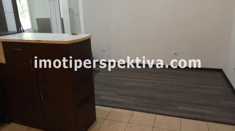 Eladó  2 hálószobás Plovdiv , Trakija , 68 négyzetméter | 47900741 - kép [3]