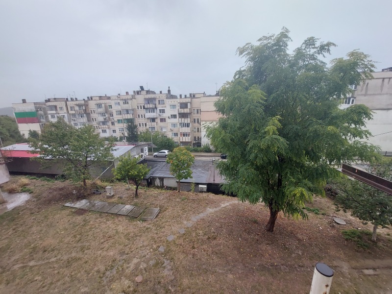 Продава  3-стаен град Велико Търново , Зона Б , 78 кв.м | 67539604 - изображение [8]
