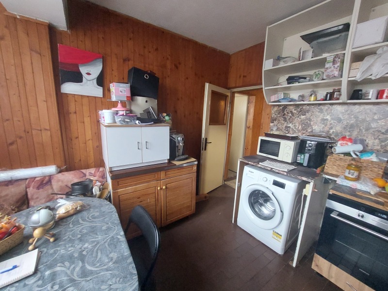 Продава  3-стаен град Велико Търново , Зона Б , 78 кв.м | 67539604 - изображение [3]