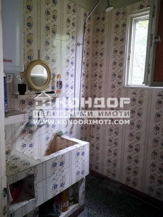 Продава 3-СТАЕН, гр. Пловдив, Прослав, снимка 10 - Апартаменти - 52625448