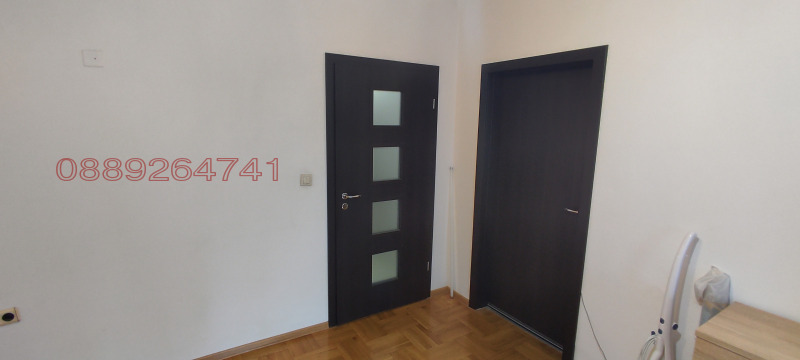 Продава МНОГОСТАЕН, гр. Бургас, Славейков, снимка 7 - Апартаменти - 52689585