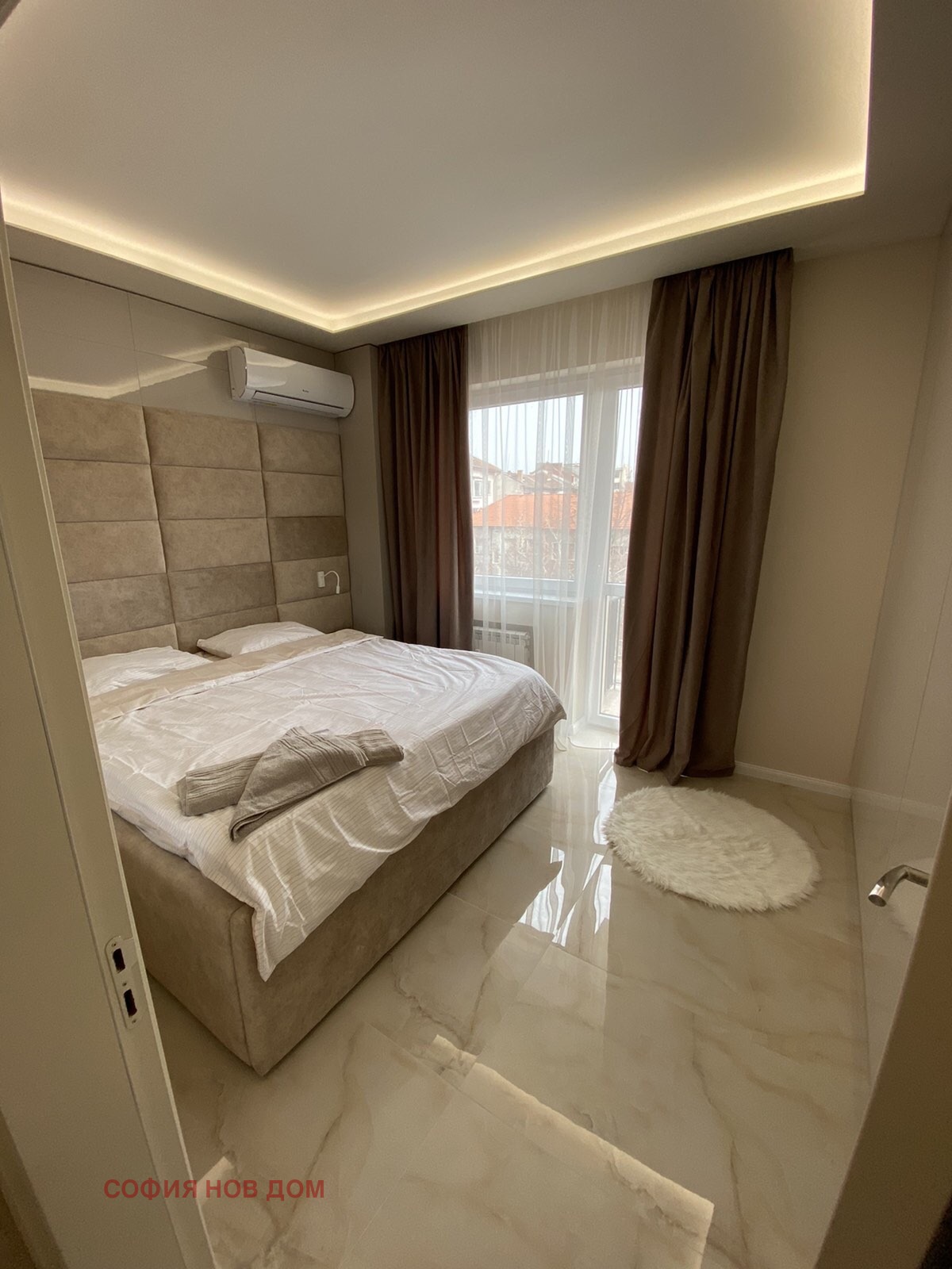Продава 3-СТАЕН, гр. София, Център, снимка 3 - Апартаменти - 54501852