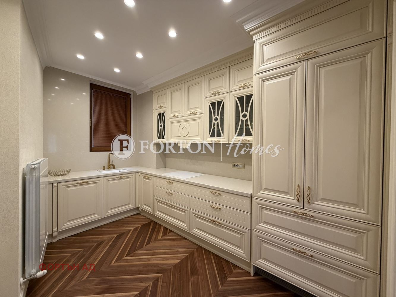 Продава 4-СТАЕН, гр. София, Изток, снимка 4 - Апартаменти - 54787027