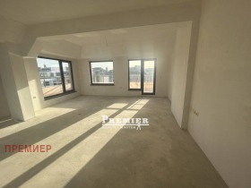 Продава 3-стаен град Бургас Изгрев - [1] 