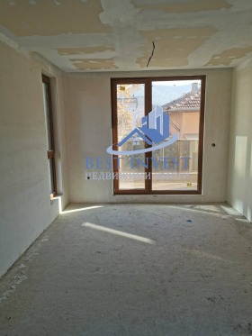 3+ bedroom Idealen tsentar, Blagoevgrad 4