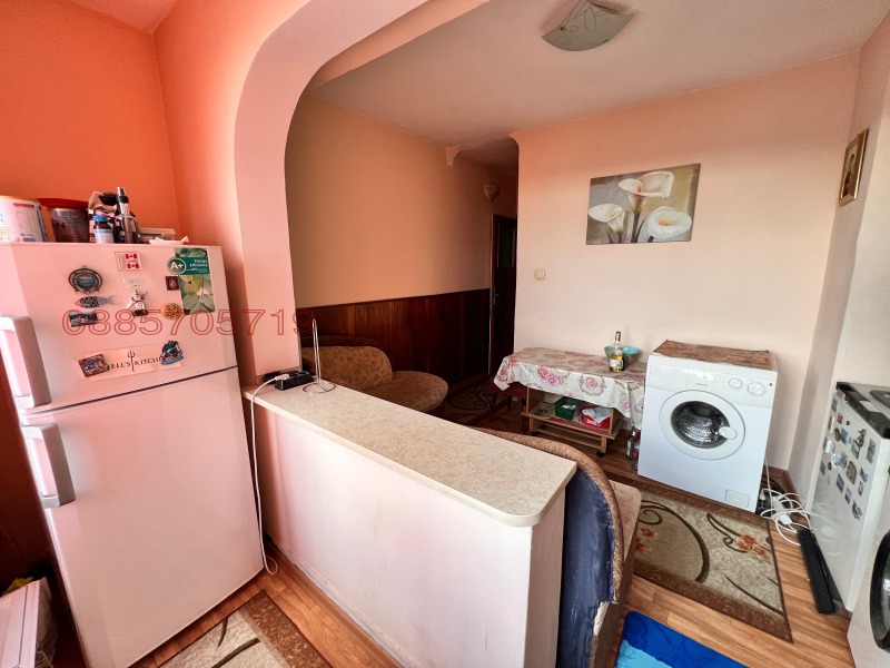 Продава 3-СТАЕН, гр. Айтос, област Бургас, снимка 8 - Апартаменти - 52780355