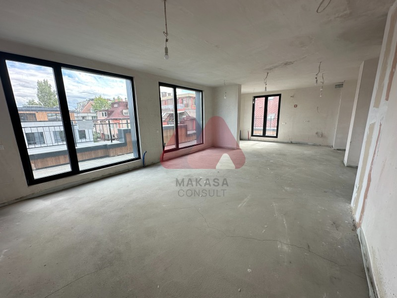 À venda  3 quartos Sofia , Vitocha , 194 m² | 98077852 - imagem [2]