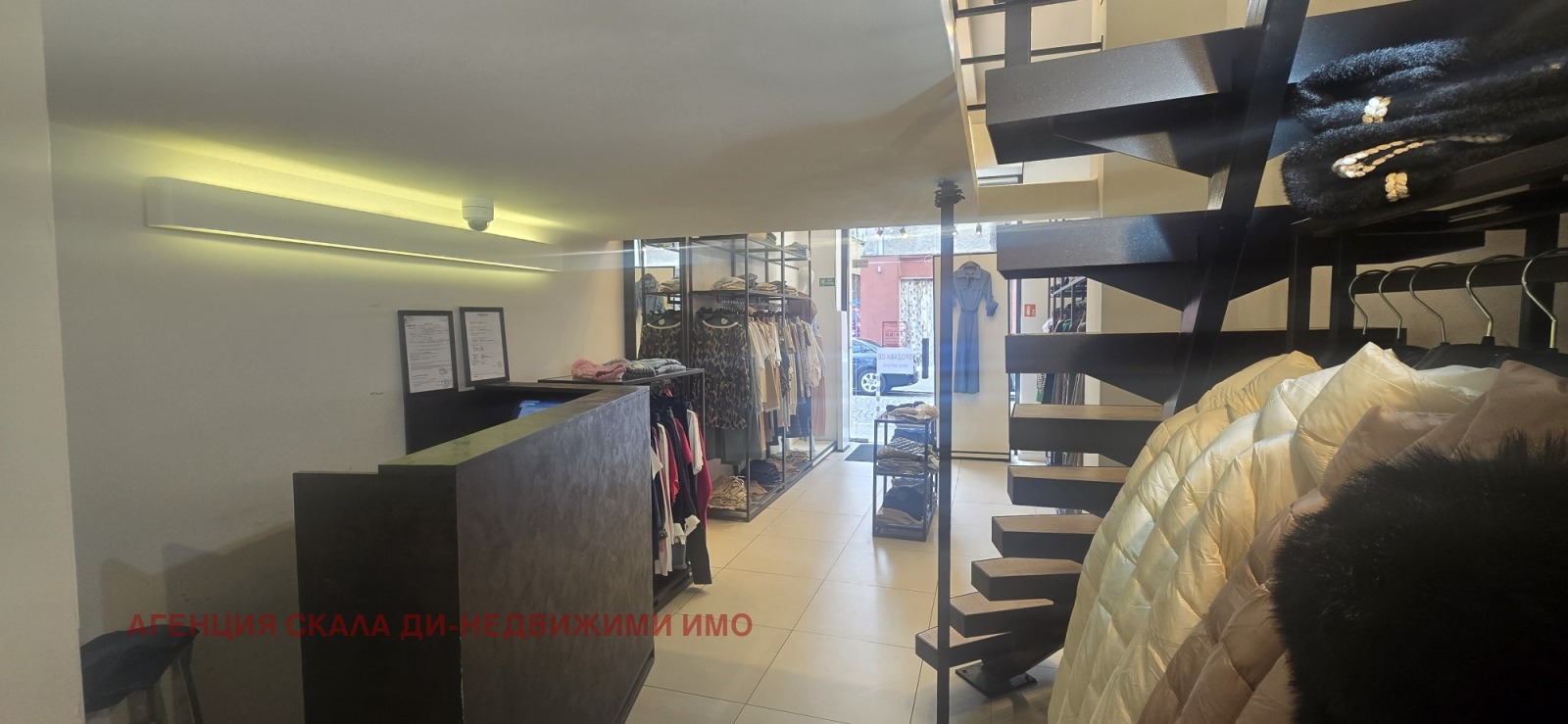 Продава МАГАЗИН, гр. София, Център, снимка 2 - Магазини - 53684619