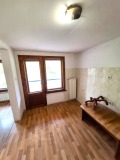 Продава МНОГОСТАЕН, гр. Чепеларе, област Смолян, снимка 4