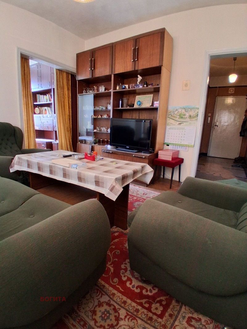 Продава 4-СТАЕН в град Стара Загора, Център - 70 кв.м / 108 990 € » 213 165.91 лв., БОГИТА