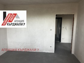 2-стаен град Кърджали, Възрожденци 6