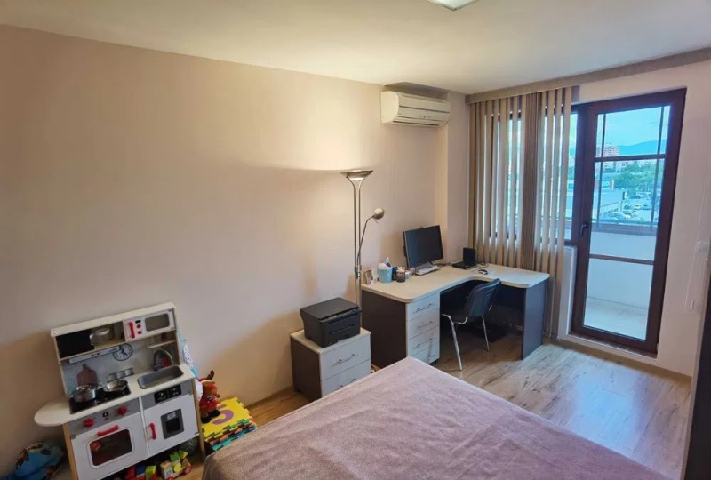 De vânzare  2 dormitoare Plovdiv , Traciia , 106 mp | 67148021 - imagine [3]