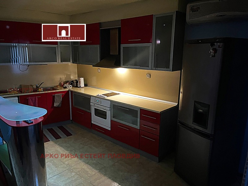 Продава 3-СТАЕН в град Пазарджик, Център - 94 кв.м / 108 500 € » 212 207.56 лв., АРКО РИЪЛ ЕСТЕЙТ ПЛОВДИВ