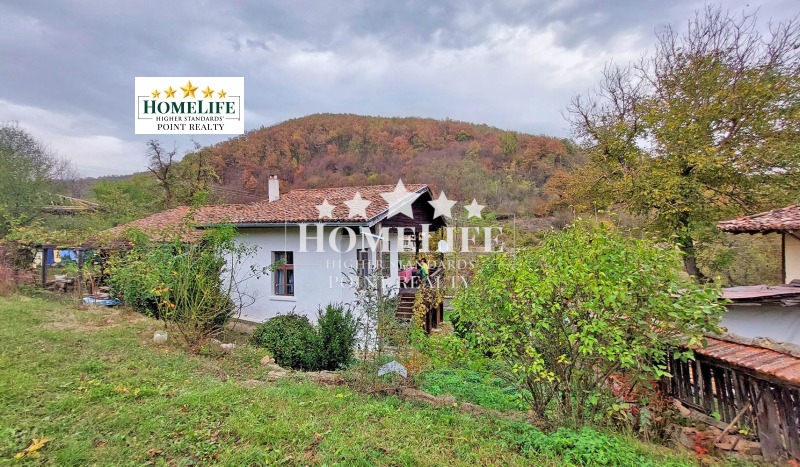 Продава КЪЩА в област Велико Търново, гр. Елена - 120 кв.м / 65 000 € » 127 128.95 лв., ПОЙНТ РИЪЛТИ
