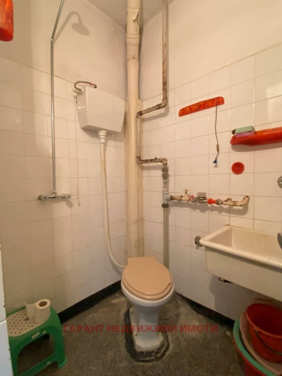 Продава  2-стаен град Габрово , Младост , 64 кв.м | 68477529 - изображение [6]