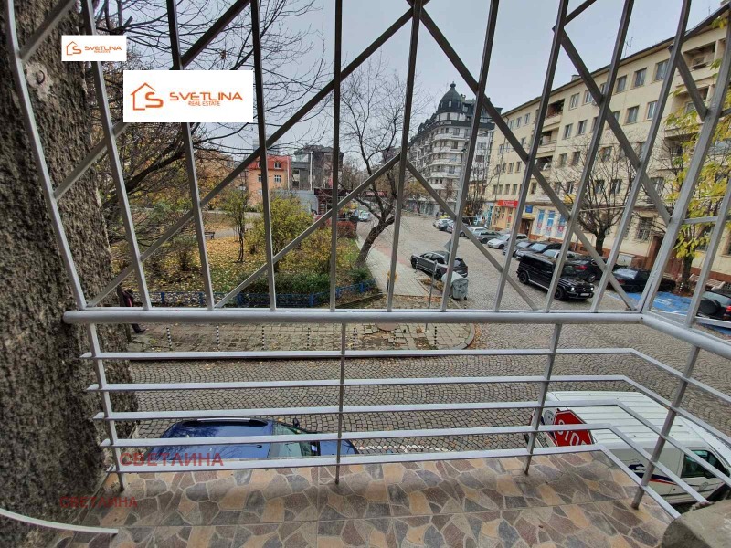 Продава  4-стаен град София , Център , 115 кв.м | 25286803 - изображение [2]