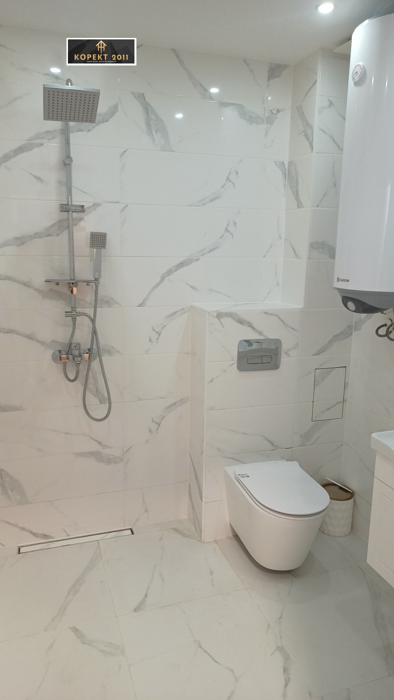 Продава 4-СТАЕН, гр. Русе, Широк център, снимка 5 - Апартаменти - 52812883