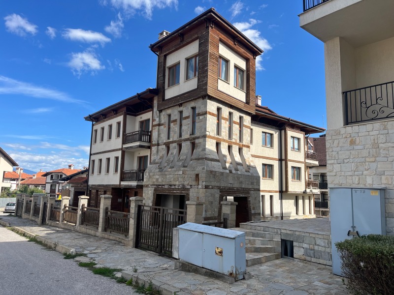 Продава 2-СТАЕН в област Благоевград, гр. Банско - 60 кв.м / 72 000 € » 140 819.76 лв., КЪМПАНИ 97