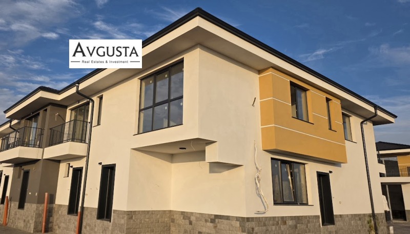 Продава КЪЩА в област Пловдив, гр. Хисаря - 94 кв.м / 124 000 € » 242 522.92 лв., АВГУСТА