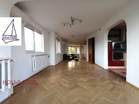 Casa Bancia, Sofia 3