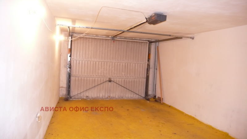 Na prodej  2 ložnice Sofia , Centar , 130 m2 | 25133916 - obraz [15]