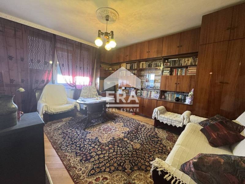 Продава  3-стаен град Силистра , Митница , 71 кв.м | 72618825