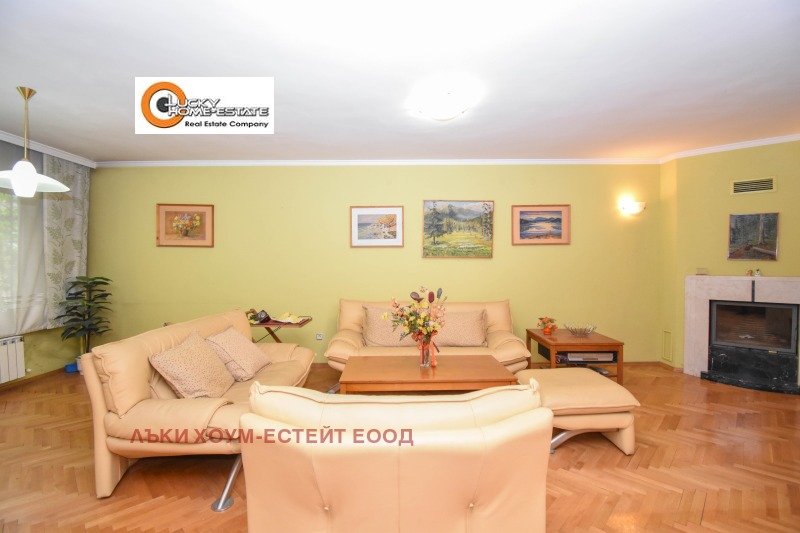 Продава 4-СТАЕН, град София, Център • 420000 € / 821448.60 лв. • 50960221 1
