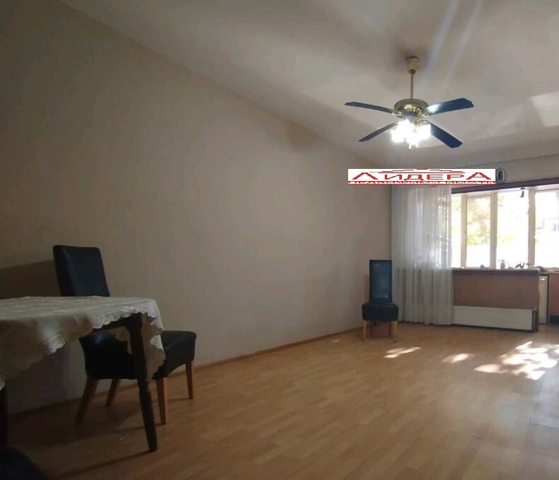 In vendita  3+ camere da letto Plovdiv , Kiuchuk Parig , 95 mq | 97098223