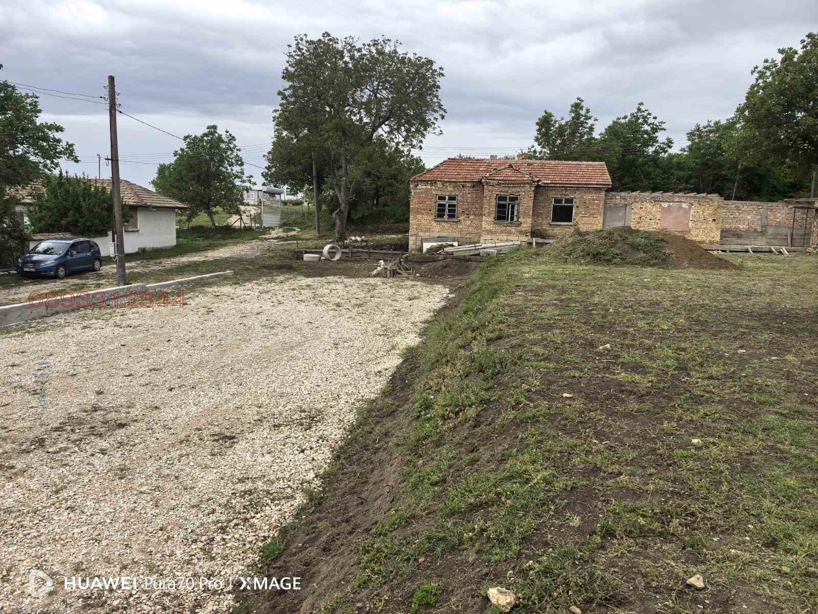 Продава КЪЩА, с. Кюлевча, област Шумен, снимка 2 - Къщи - 54589305