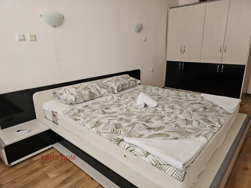 Продава 2-СТАЕН в град Варна, к.к. Златни пясъци - 82 кв.м / 99 000 € » 193 627.17 лв., ЕЛИЗ ДОМ