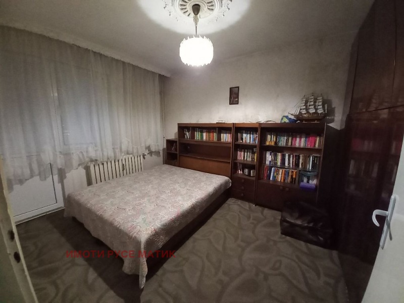 Zu verkaufen  3 Schlafzimmer Ruse , Zentar , 110 qm | 64779443 - Bild [9]