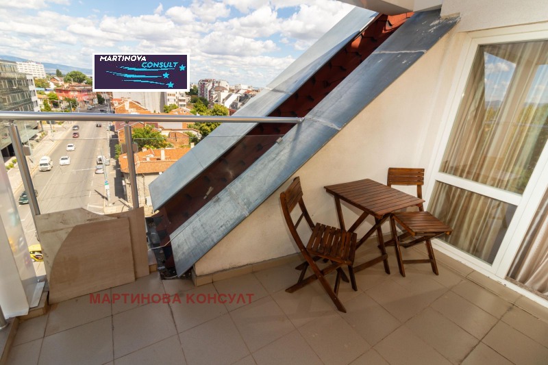 À venda  3 quartos Sofia , Centar , 183 m² | 69995048 - imagem [8]