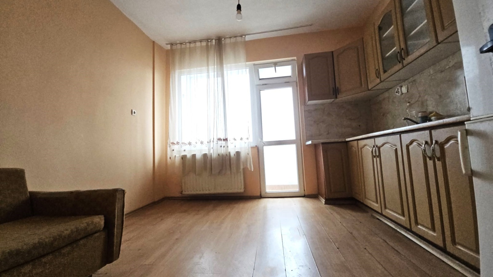 Продава 2-СТАЕН, гр. Пловдив, Кършияка, снимка 6 - Апартаменти - 55839779